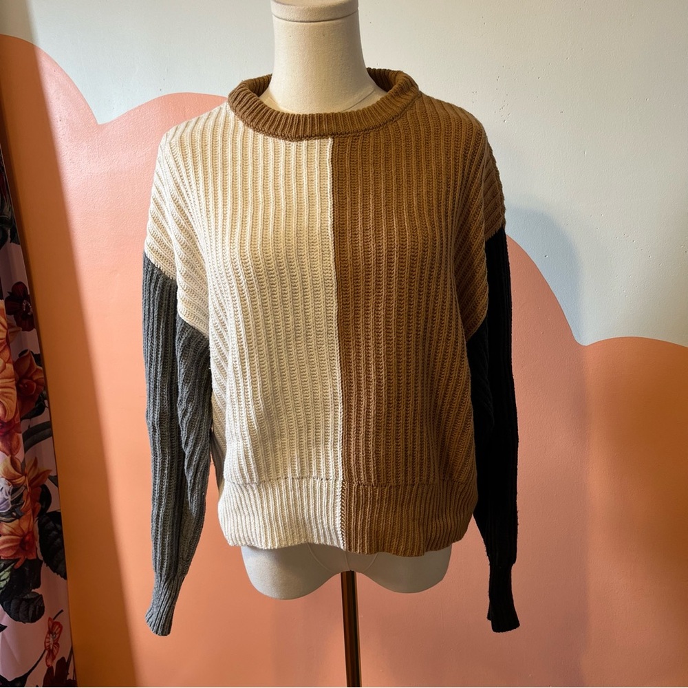 a new day boxy sweater size m